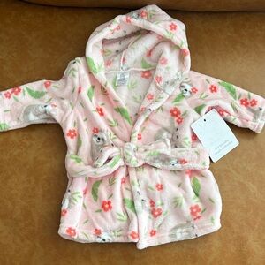 New! Baby Elements Plush Pink Floral Kids Bath Robe - Sloths - Size 0 - 9 months